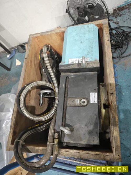 卖四轴转台，320/255均有现货，发那科/三菱系统都有，.