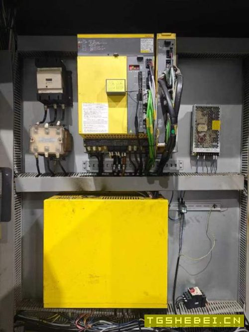 仓库新到一台上海斌盛2013龙门加工中心，发那科MF