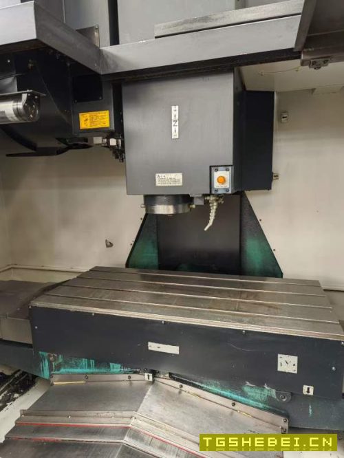 斗山DNM515立式加工中心，2015年出厂，发那科系统，BT.