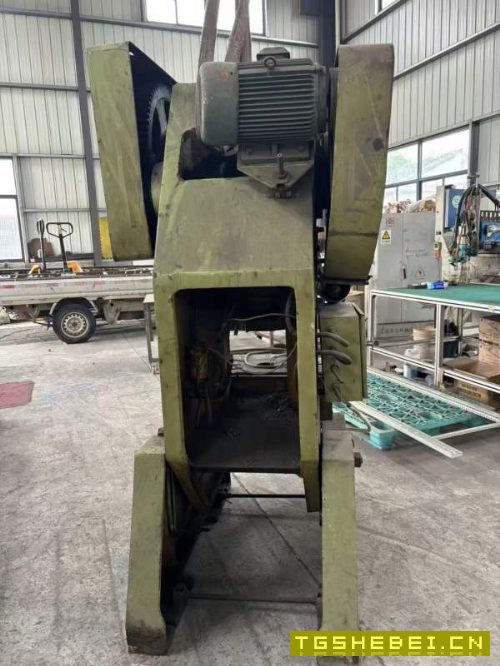 扬力40吨冲床出售，无锡提货