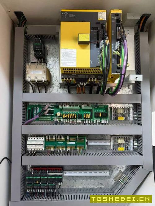 2023年准新铭钰1165加工中心，三轴线轨，发那科MF