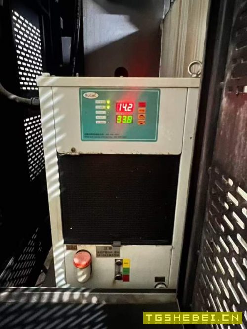 刚到一台重型雅力士1370加工中心,发那科PLUS系统,台.