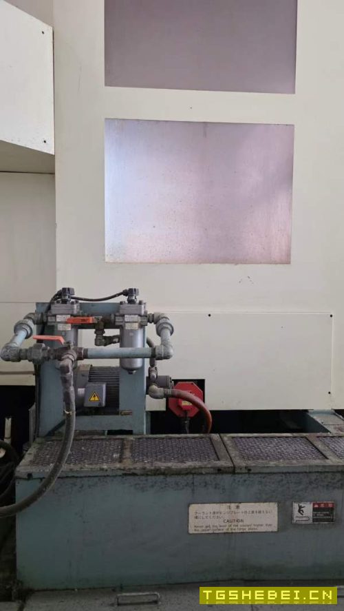 新泻800卧加，日本原装进口，双工位，双伺服刀库62把.