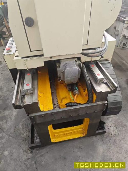 出售2010年普利森产2MK2125GDx2000数控深孔强力珩磨机.