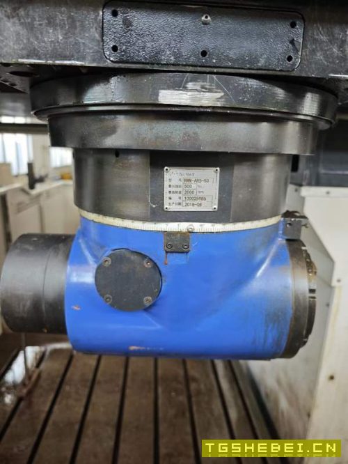 刚刚买下纽威3018龙门五面体加工中心