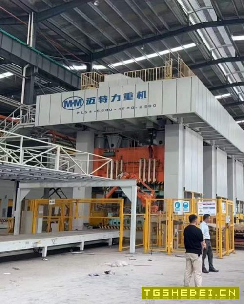 迈特力A线全新机安装未用：2000-1200-800-800-800T整.