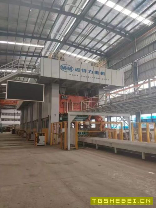 迈特力A线全新机安装未用：2000-1200-800-800-800T整.