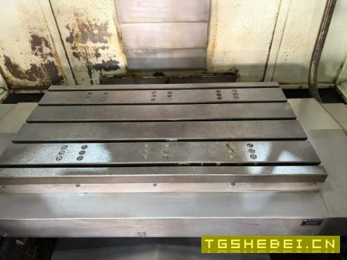 佛威1062三轴线轨,罗毅主轴8000转带油冷机,圣杰24把.