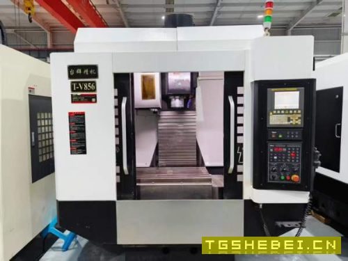 2018年6月年台群T-V856加工中心，发那科OI-MF系统，BT.