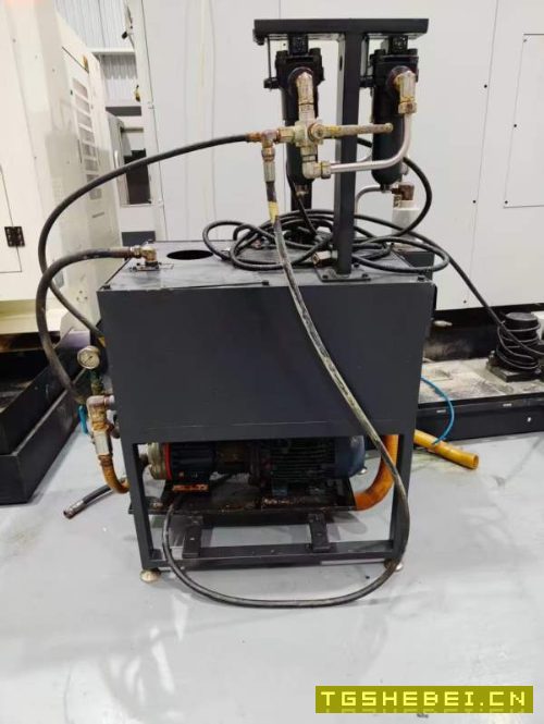 新到一台高配海天精工VMC850加工中心，2022年的，带主.