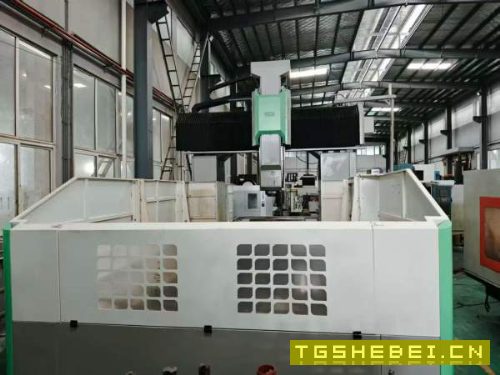 刚刚到货名铁MT-4025加高加重款数控龙门铣一台，两线.