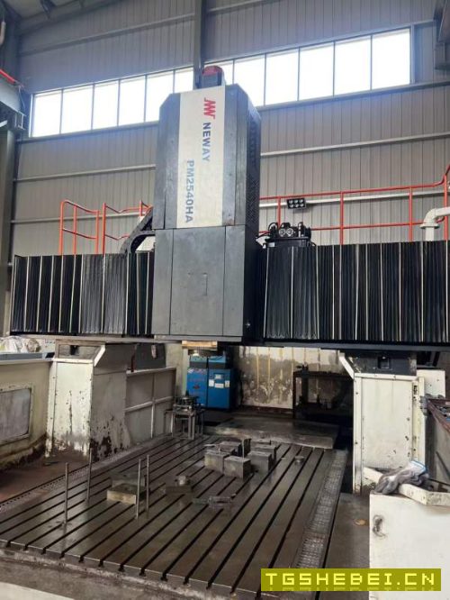 纽威2540HA数控龙门，工作台2500/4000mm，门宽3200mm.