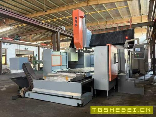 工厂在位,日发3022龙门加工中心.带刀库齿轮头中心出.