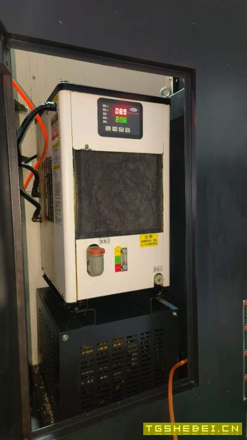 2022年台致诚855，三线滚柱，主轴皮带10000转，三菱M8.