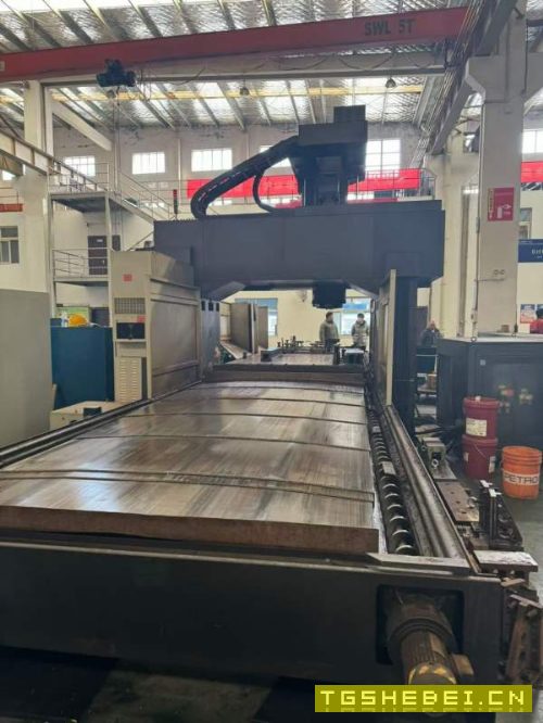 台湾威立521龙门数控铣发那科18i-MB系统工作台尺寸2米.