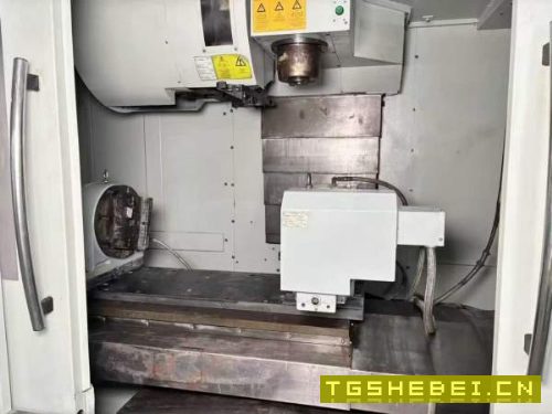 还剩后一台哈挺GX1000PLUS加工中心，系统发那科0i-MD.