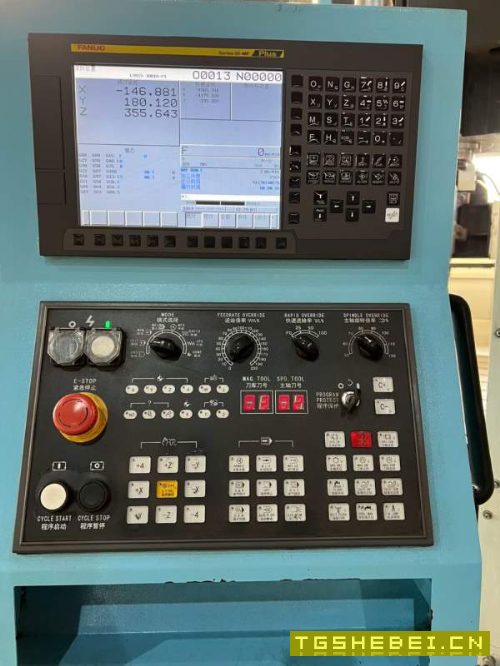 浙江金凯3022龙门加工中心,工作台1.83.1米,三轴行程.