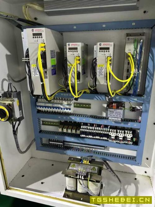 准新机：浙江瑞远520数控车床，加工长度1.5米，广数系.