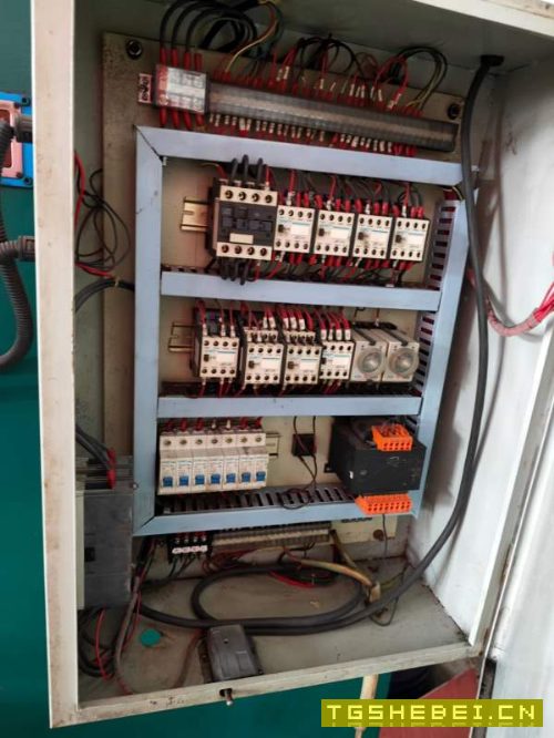 2020年南京金球100吨3.2米折弯机，价格不高