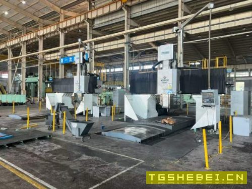 后一台海天3028数控龙门，工作台2000/3000mm，门宽280.