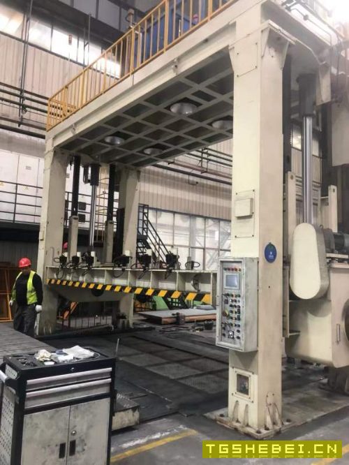 合模机FWU-50-01，合肥产，台面5.8米乘1.7米，少用，.