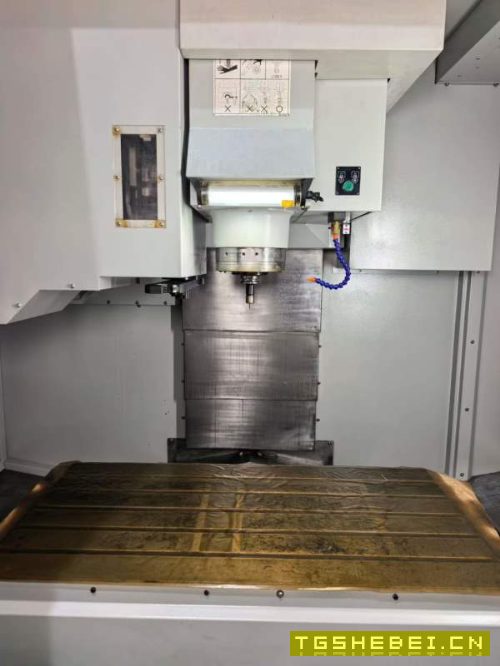 百德MV184D加工中心系统：发那科Oi-MF系统模具一包工.