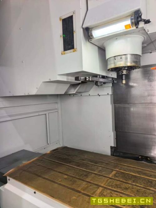 百德MV184D加工中心系统：发那科Oi-MF系统模具一包工.