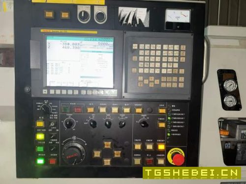 TU-26池贝硬轨数控车床A2-8齿轮主轴功率15/11kw主轴通.