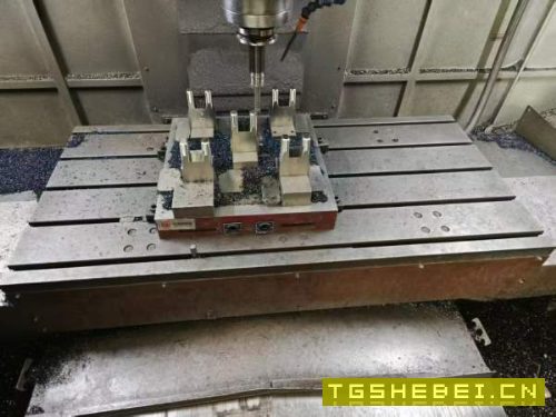 工厂在位处理1370数控铣床，两线一硬，发那科MFpls系.