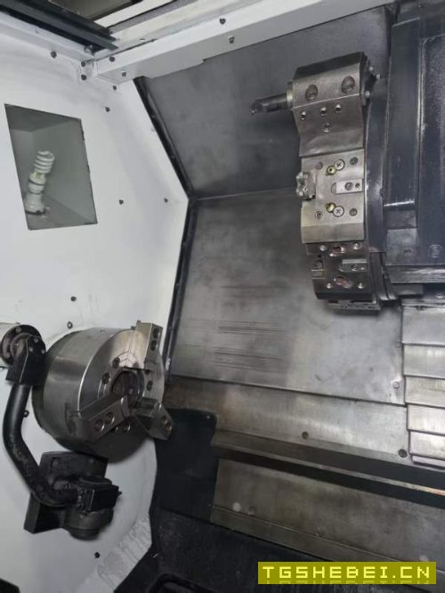 韩国起亚SKT28数控车床，2台回转直径590mm，加工直径4.