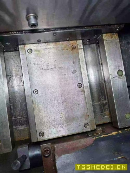 宁波海天TC25500数控车床，8寸亿川卡盘，有效车削直径.
