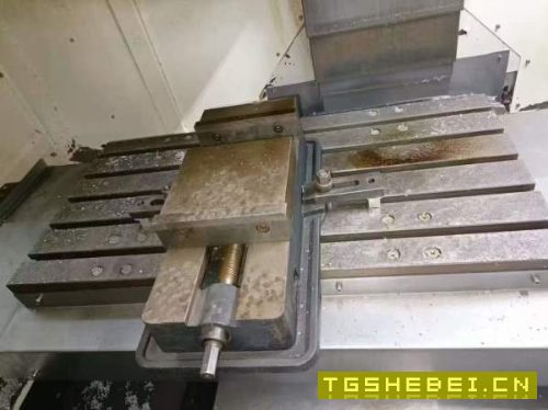 2017年一通855加工中心，两线一硬，发那科MF系统，BT4.