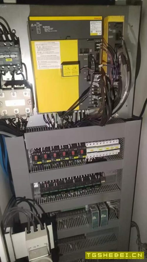 普拉迪PYC4500型材加工机，全铸件床身的配机型，FANUC.