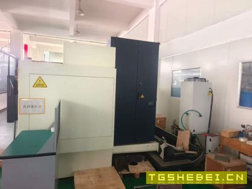 牧野PS105立式加工中心，Professional6（Pro6）系统，.