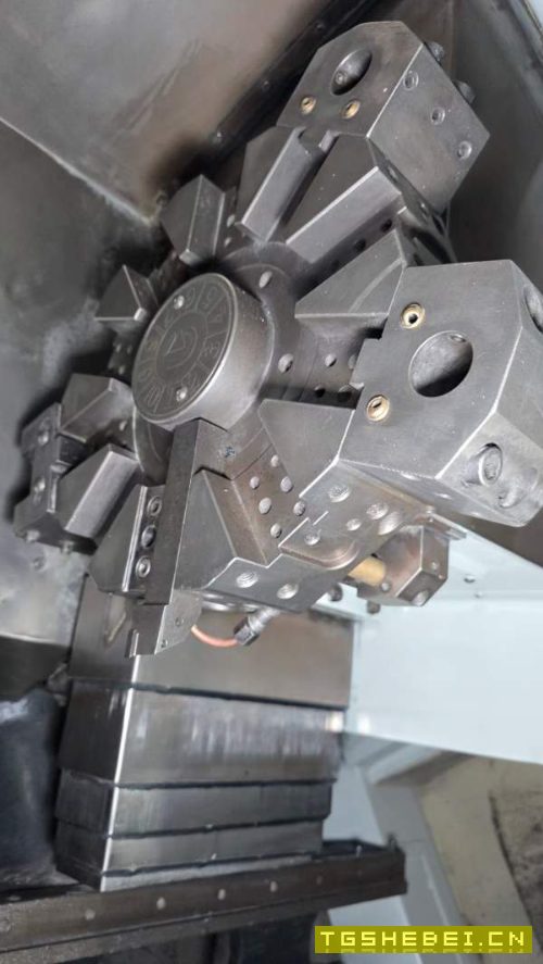 程泰GLS200，特价机2台8寸卡盘，线规，加工长度500，.