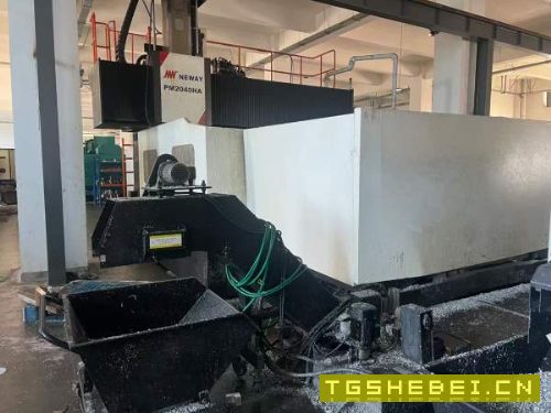 刚刚买下：纽威重型PM2040HA龙门加工中心，工作台2米4.