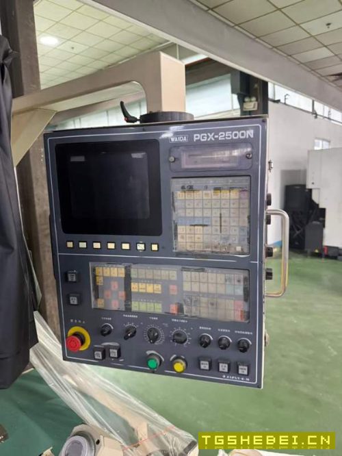 日本WaidaPGX-2500sp光学曲线磨,发那科20iM系统,同.