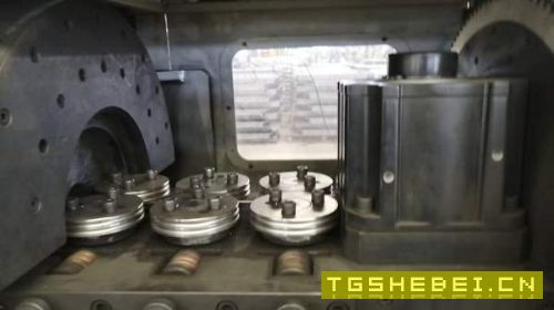 线材成型机，懂的老板联系我