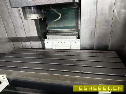 超高性价比马扎克立加马扎克立式加工中心VTC-200BN行.