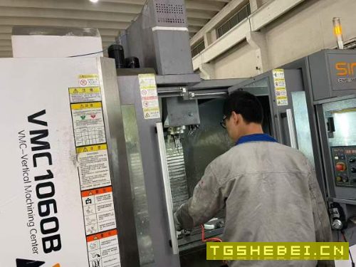 新到2022年安徽新诺（皖南）1060B加工中心、发那科OI-.