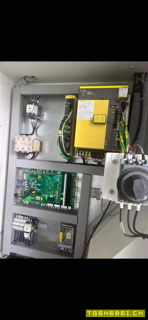浙江迈兴途V856立式加工中心、发那科plus系统、三轴线.