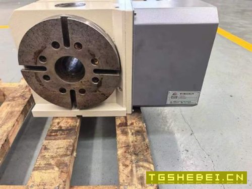 新到晨晞250四轴，配发那科系统，中心高160，可配顶尖.