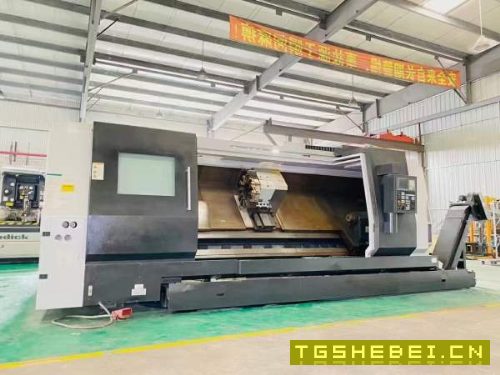 2015年9层新海天TC402750重型斜轨车床，15寸卡盘，主.