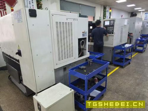 工厂在位两台龙泽TCN-2100CL6数控车床8寸液压卡盘8工.
