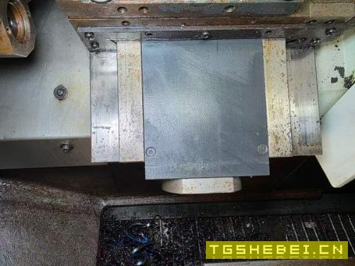 台湾原装程泰GCL-2L，两轴硬轨，8寸液压卡盘，过棒料6.