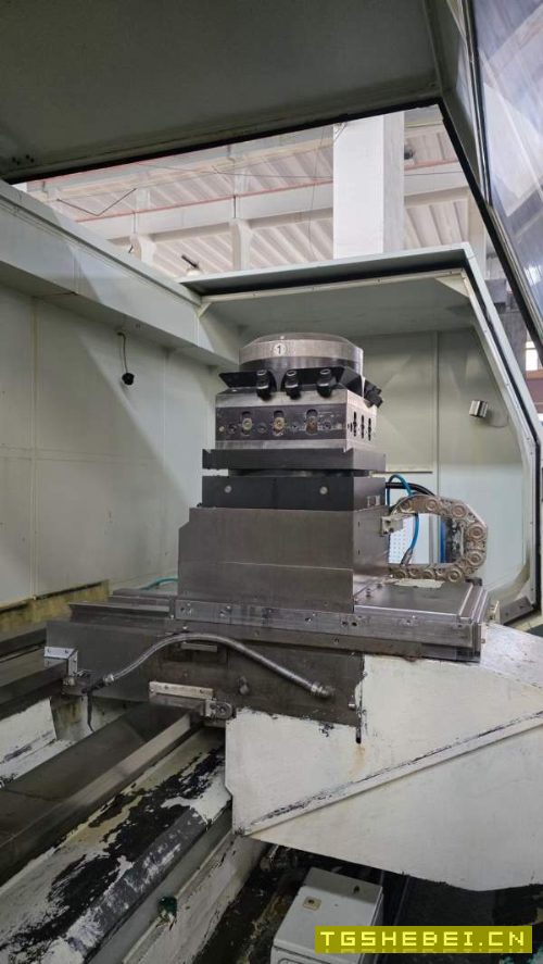 CK61250/4500数控车床。精品宾斯伯里Binns