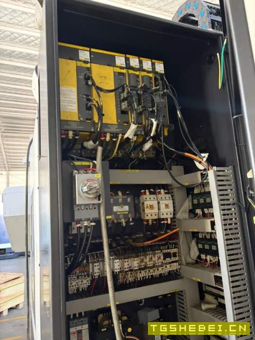 威亚f500带320四轴