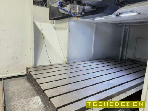 新到一台安装少用宁波海天GLU13X21PLUS（2015）数控龙.