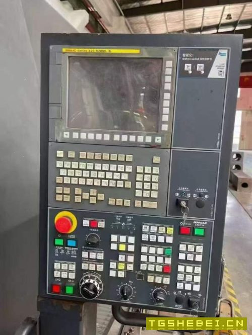精品斗山数控车床5台斗山PUMA700L，加工长度3米。斗山.