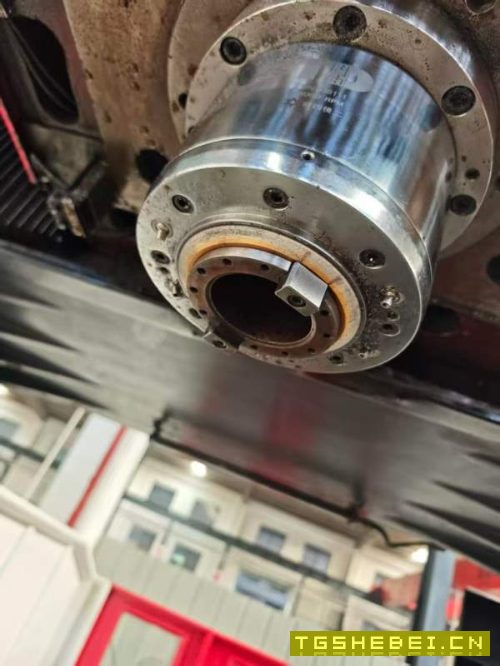 刚刚到货准新铭昇科技MV-2718数控龙门铣床一台，两线.